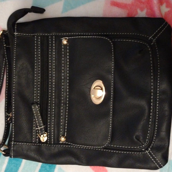 Purse - Picture 2 of 4